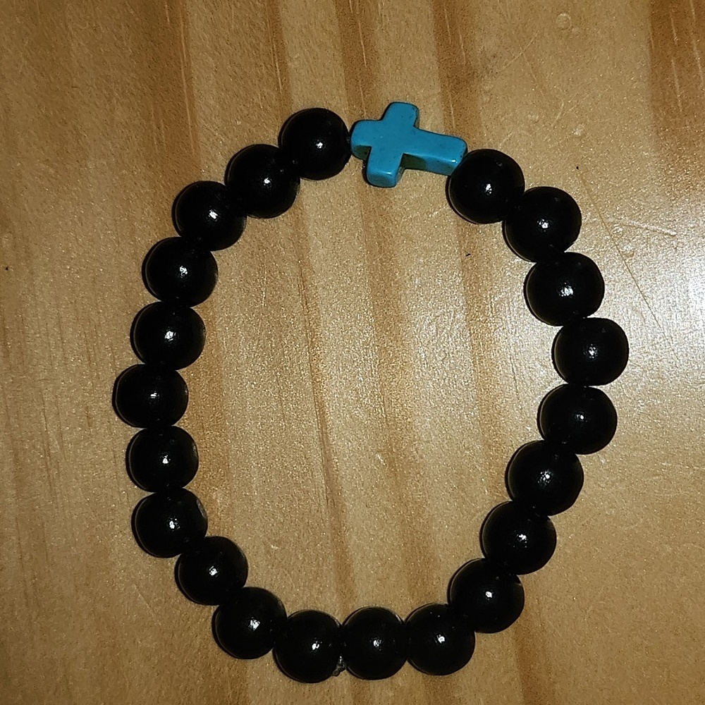 Handmade Stretchable Bead & Cross Bracelet